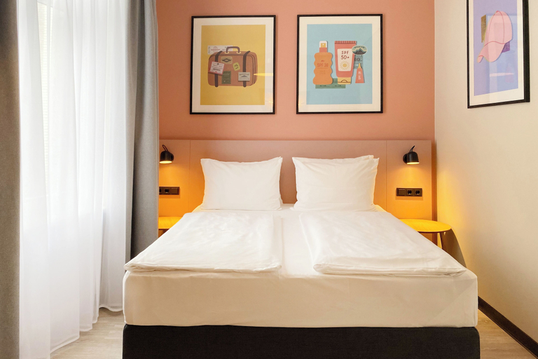Bedroom 3, Garner Hotel Hamburg - St.Georg by IHG, Hamburg