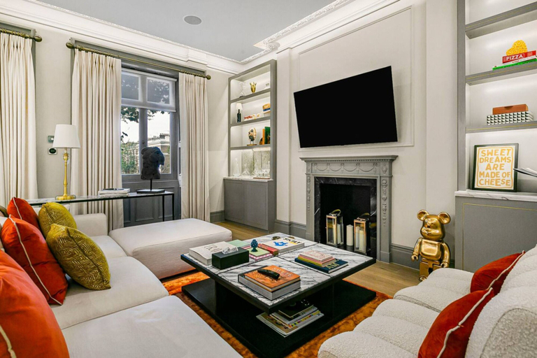 Room 4, Ultra Luxury Holland Park Home - Central AC, London
