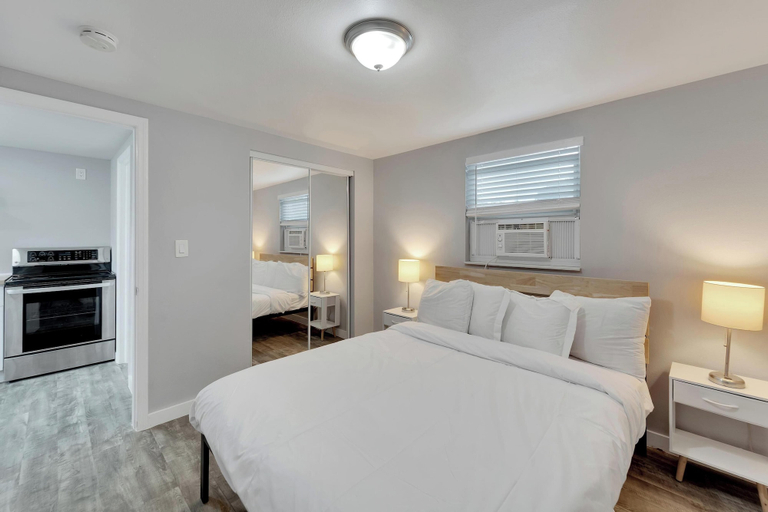 Interior 2, 8820 Rocky Creek Drive Unit A, Hillsborough