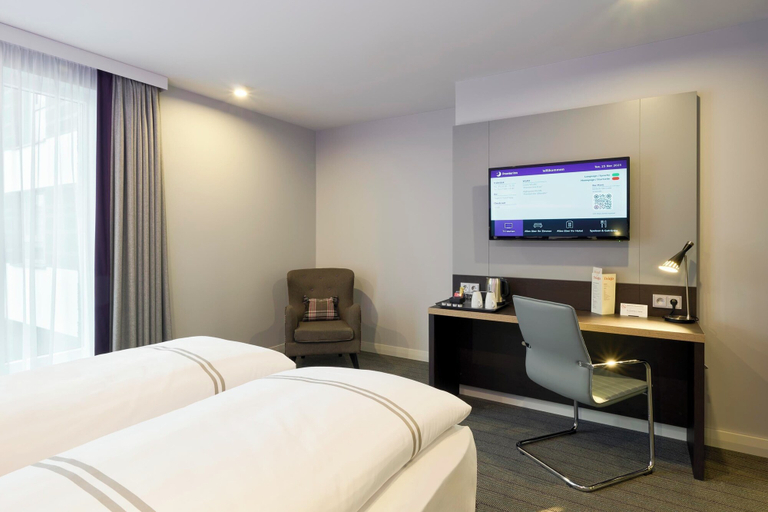 Room 4, Premier Inn Stuttgart Zuffenhausen, Stuttgart