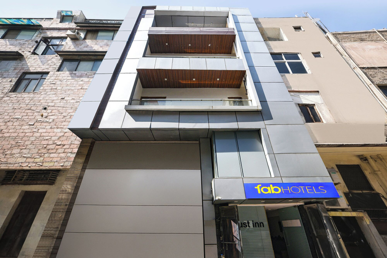 Exterior & Views 2, Fabhotel Just Inn, Delhi
