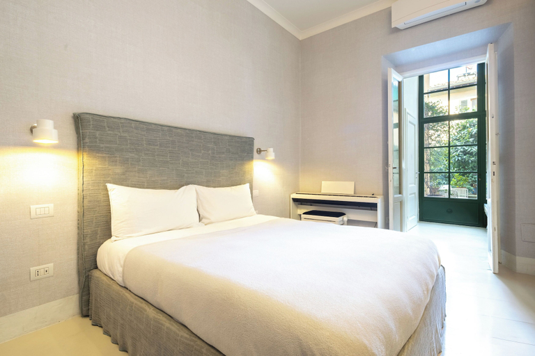 Room 5, Ruote 42 by Wynwood House, Florence