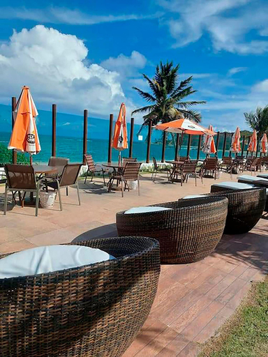 Outdoor dining 3, Flat Premium Vista Mar - Praia de Tabatinga, Conde