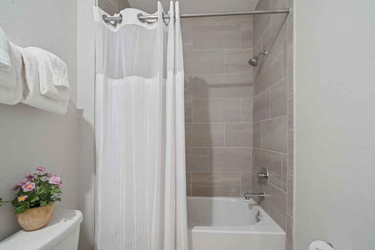 Interior 4, Kd912s Eagle Trace Marine, Osceola