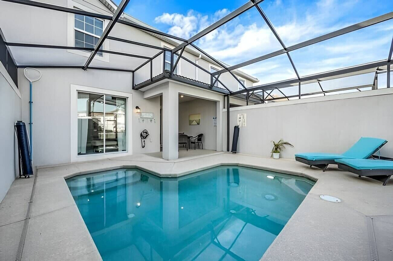 Exterior, Luxury 4BR Villa w Pool Near Disney Parks, Osceola