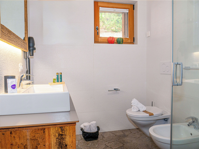Bathroom 3, Alpine Mountain Chalet, Bolzano