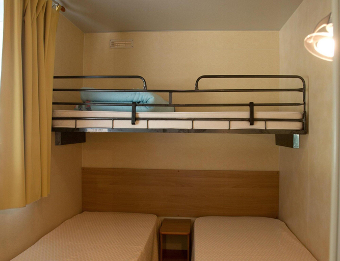 Bedroom 3, Caravan Park Belvedere, Grado, Udine