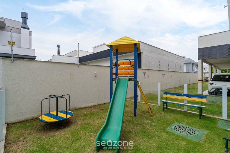 Children's area, Apartments in a Condo w/ Pool in Ingleses - RMM, Florianopolis