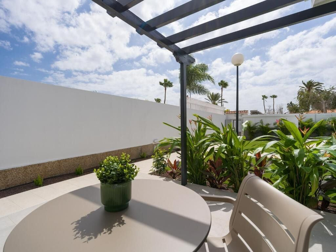 Outdoor dining 2, PASO CHICO GRAN CANARIA, Las Palmas