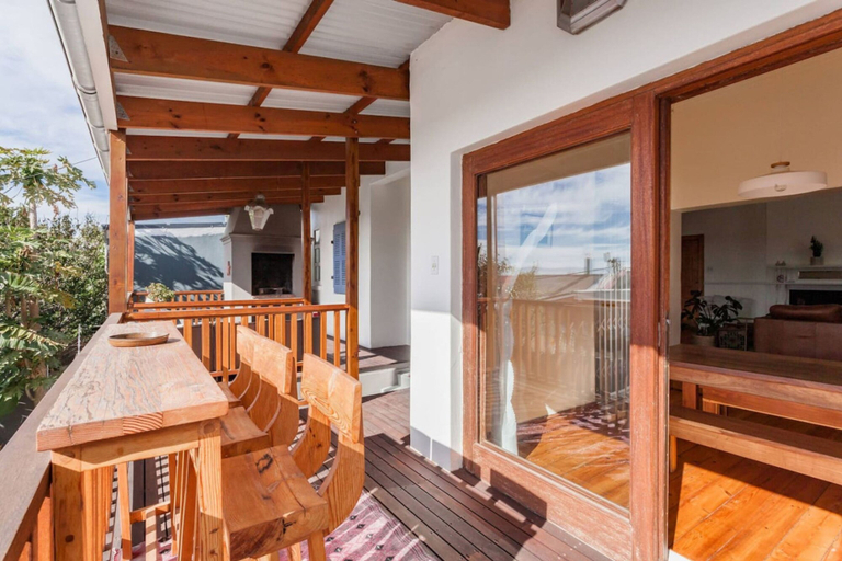 Room 5, Spacious 3-bed Sunlit Comfort Power Backup, City of Cape Town