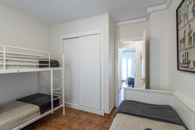 Room 5, Stay by Punta del Moral Beach, Huelva