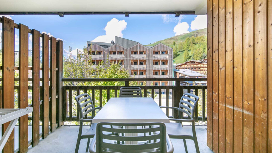 Exterior 3, Mountain Retreat in Les Deux Alpes, Isère