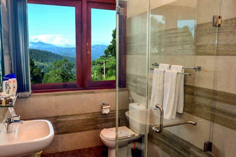 Bathroom, Grand Hills Kandy, K.F.G. & G. Korale