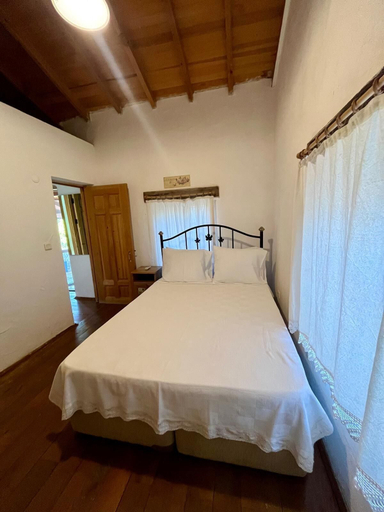 Room 3, Zeytin Evi, Datça