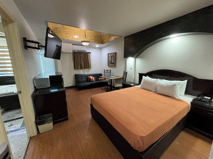 Bedroom 4, R INN de TJ, Tijuana