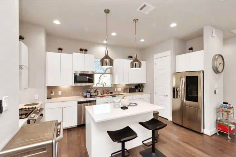 Private kitchen 3, Tx Home Group- Houston, Houston