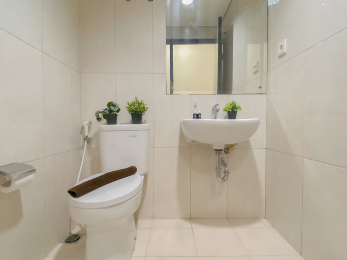 Interior 3, Comfy Studio At Nifarro Park Apartment, Jakarta Selatan