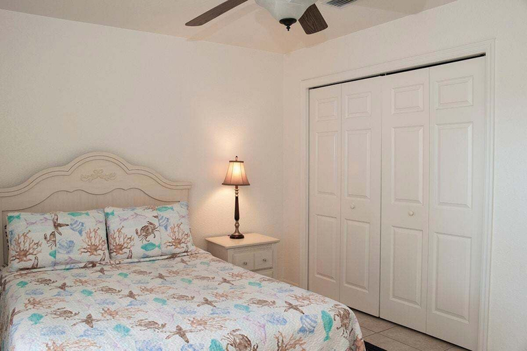 Interior 2, Chd3583-c, Charlotte
