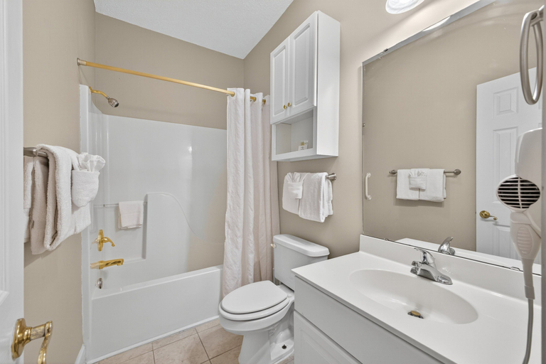 Interior 2, Magnolia Place 4765-303, Horry