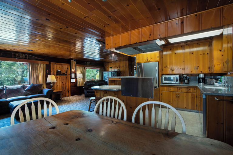 Interior 2, Sequoia, Mariposa