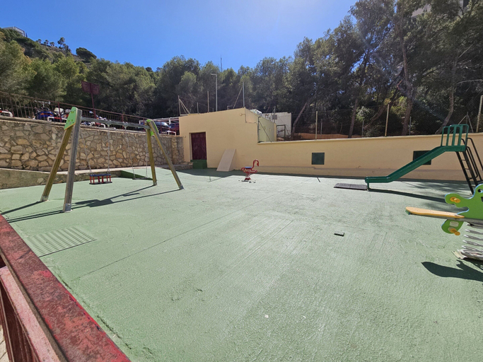 Children's area 4, Stay Near Beach & Pool, Alicante