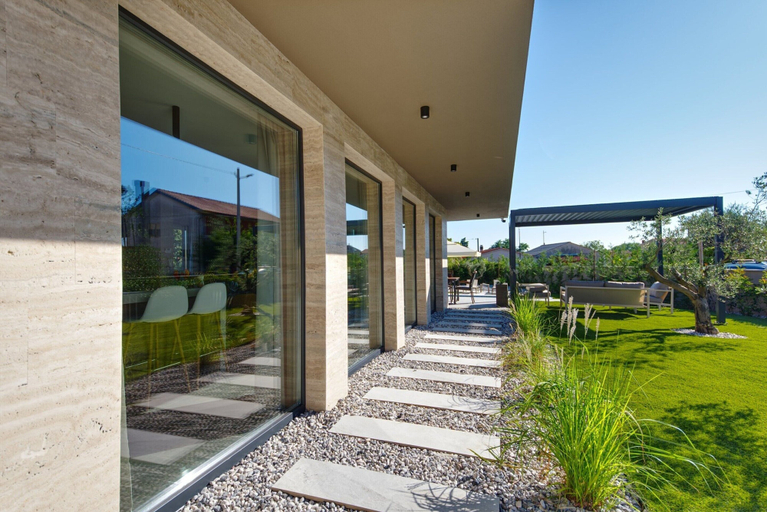 Exterior 2, Villa in Marcana With Pool Near Brijuni Park, Marčana