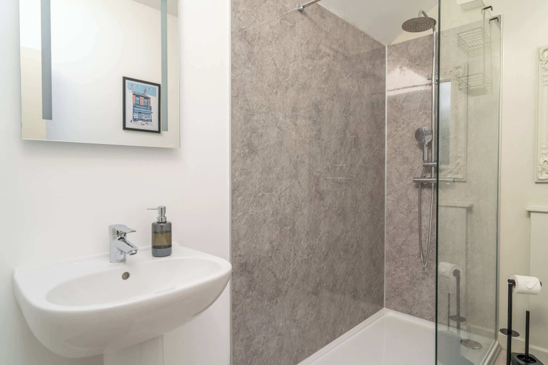 Bathroom, Flanders House - York City Centre, York