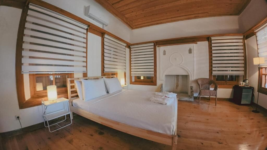 Room 4, Saburhane, Merkez