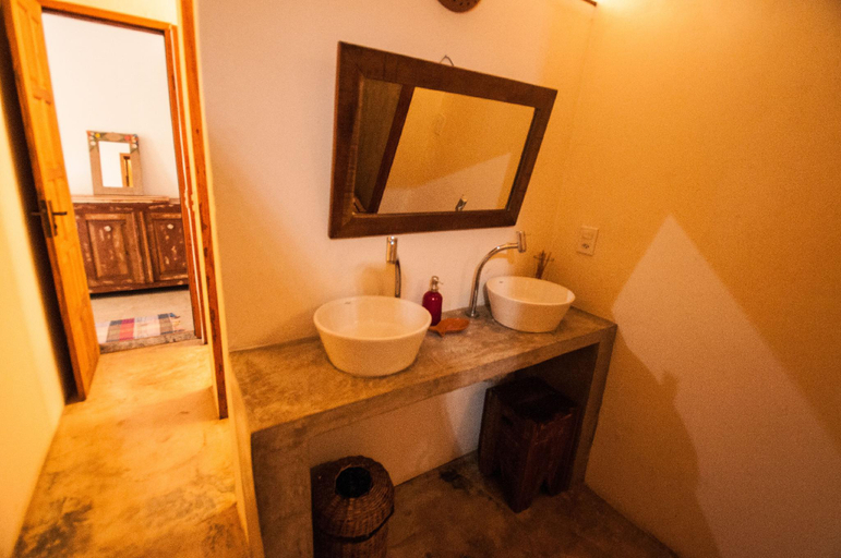 Bathroom 4, Casa de Paixao Caraiva, Porto Seguro