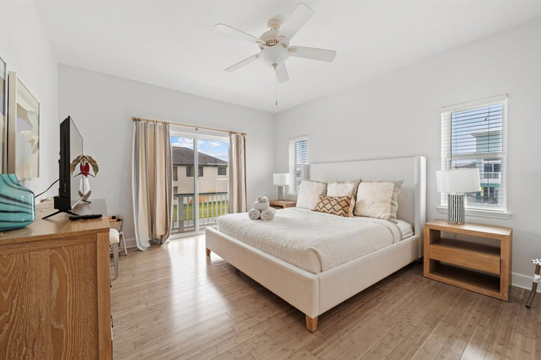 Room 3, Beachfront 5BR Home With Ocean Views, Flagler