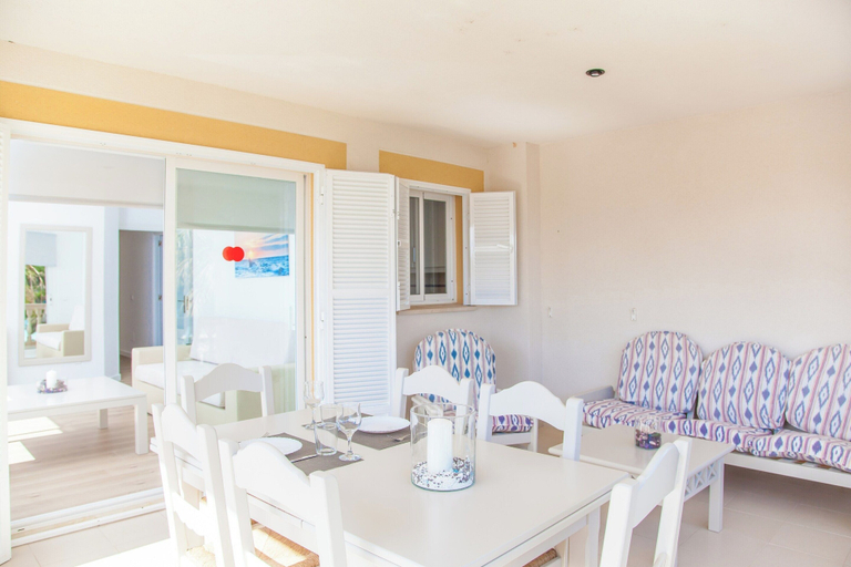 Dining, Sun Of The Bay 3 - Apartment. Free Wifi, Baleares