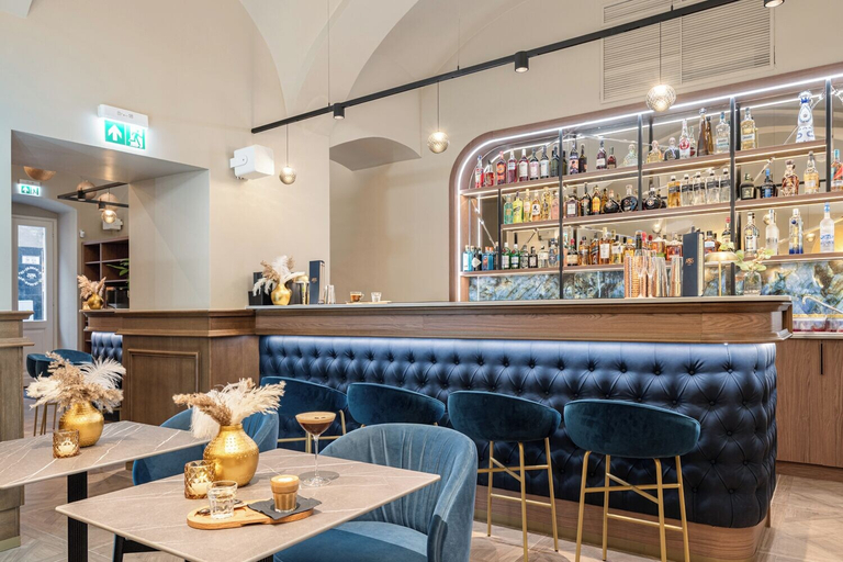 Bar (on property) 5, Basiliq Hotel, Budapesti
