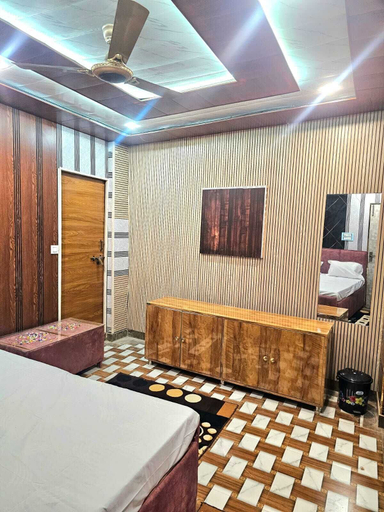 Room 5, Heritage Heaven Home Stay, Varanasi