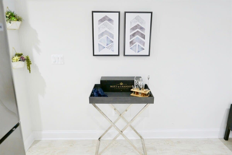 Interior 5, No More Looking With Parking - 1 Bedroom, Washington D.C.