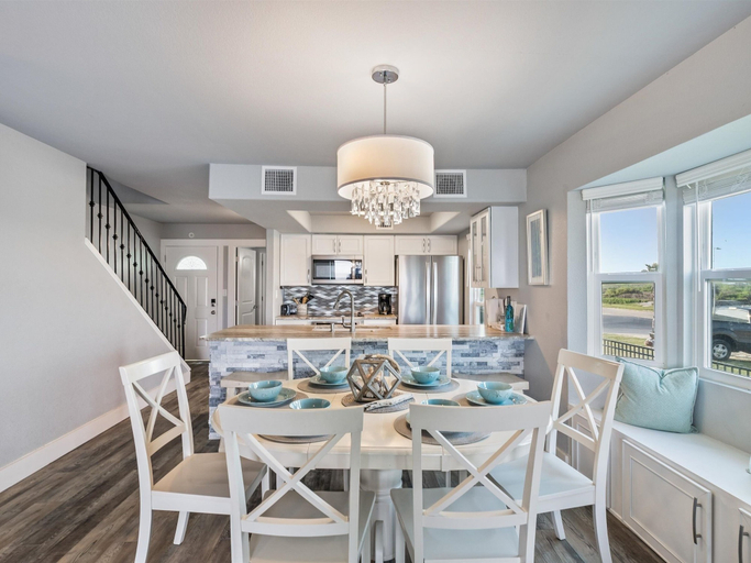Dining 2, Pier Perfection K101 3 Bedroom Condo, Aransas