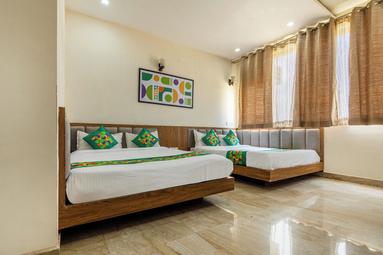 Bedroom 1, Treebo Basera, Mathura