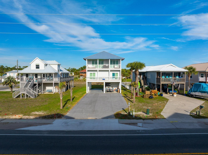 Exterior & Views 2, Port St Paradise, Gulf