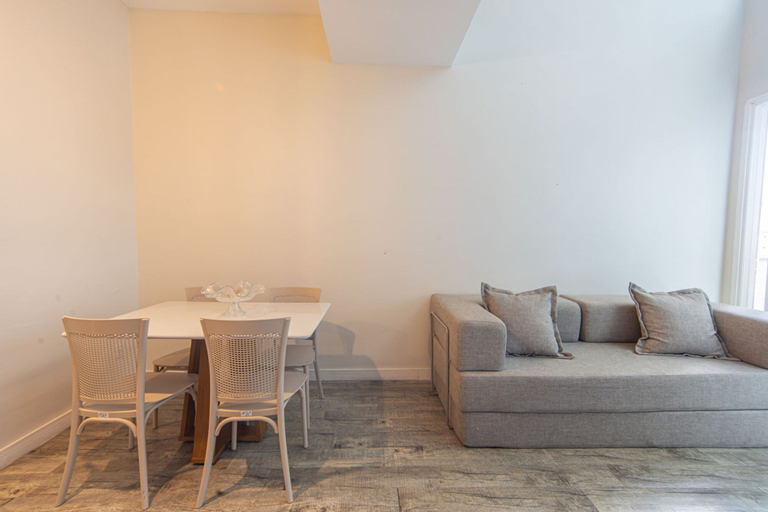 Room 3, Loft p 4 no Gonzaga Piscina Academia e Garagem, Santos
