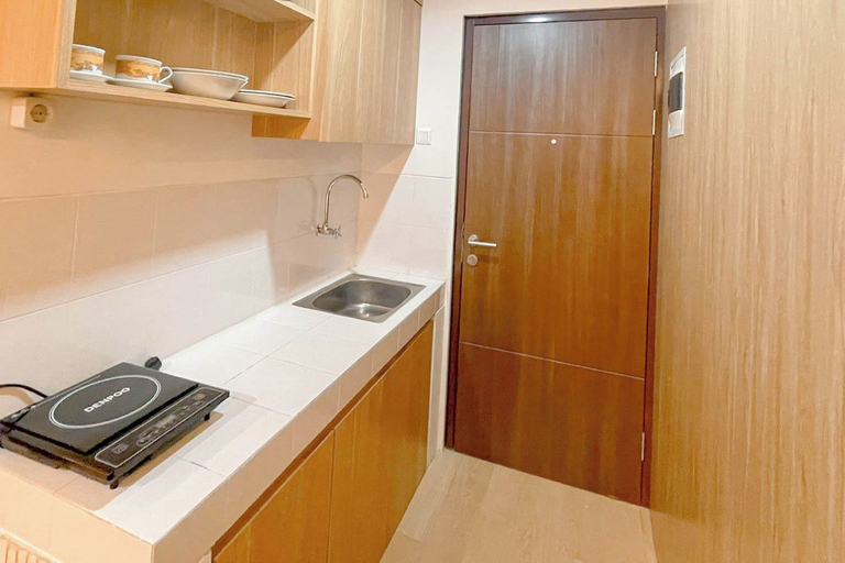 Private kitchen, Enjoy Living Studio At Apartment Sentraland Medan, Medan