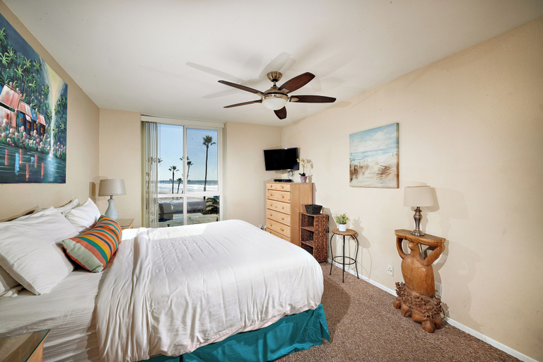 Bedroom 3, North Coast Village D204, San Diego