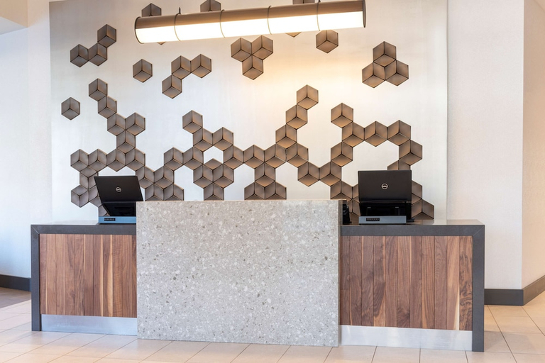 Public Area 2, Hyatt Place Detroit Royal Oak, Oakland