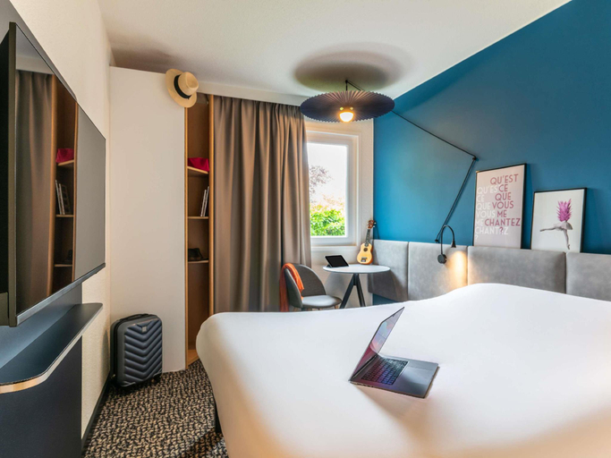 Bedroom, ibis Nuits-Saint-Georges, Côte-d'Or