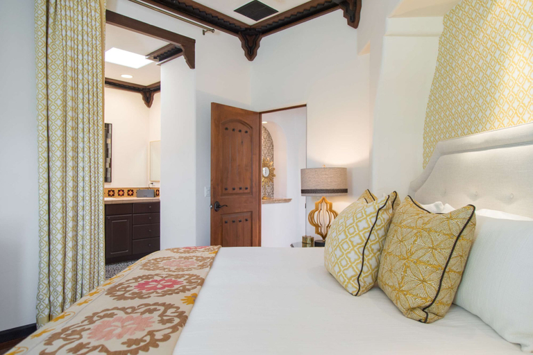 Bedroom 2, Villa Vista - Spanish Luxury Pool Wifi, Riverside