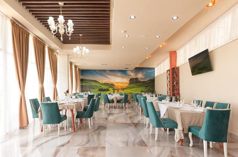 Food & Drinks, Dora Residence, Tiranës