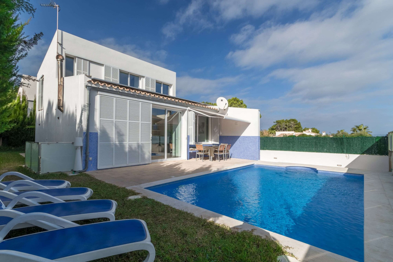 Others 3, Domus Genti Holiday Home With Pool, Baleares