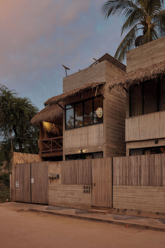 Exterior & Views 2, Punta Tamarindo, Dist. Pochutla