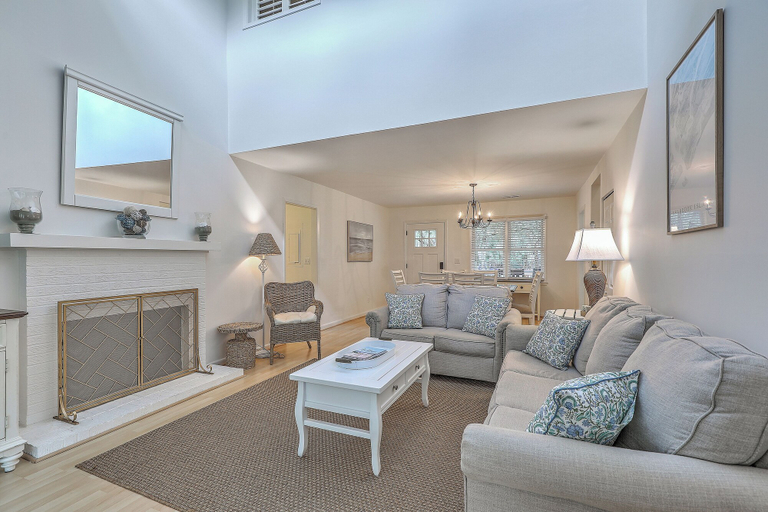 Interior 1, 535 Cobby Creek, Charleston