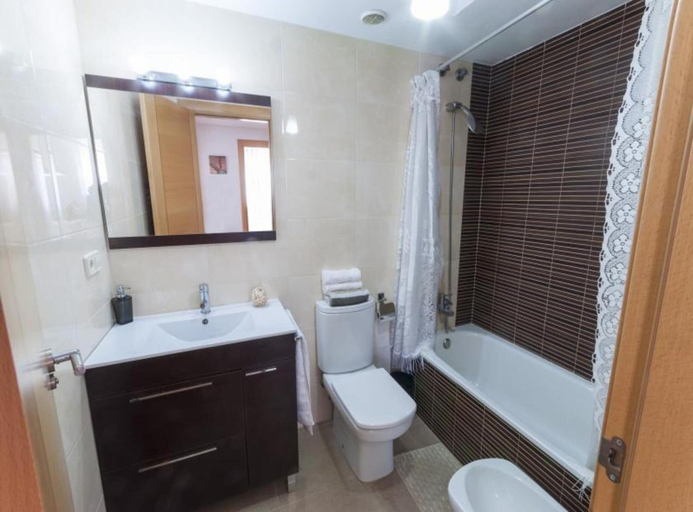 Bathroom 4, Poema - Apartment In Urbanitzacio Platja D'oliva, Valencia