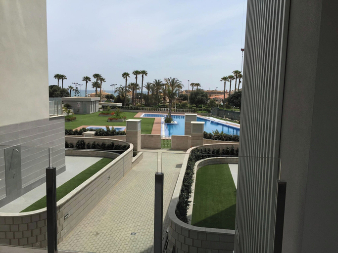 Exterior 3, Bright Apartment by the Coast, Alicante