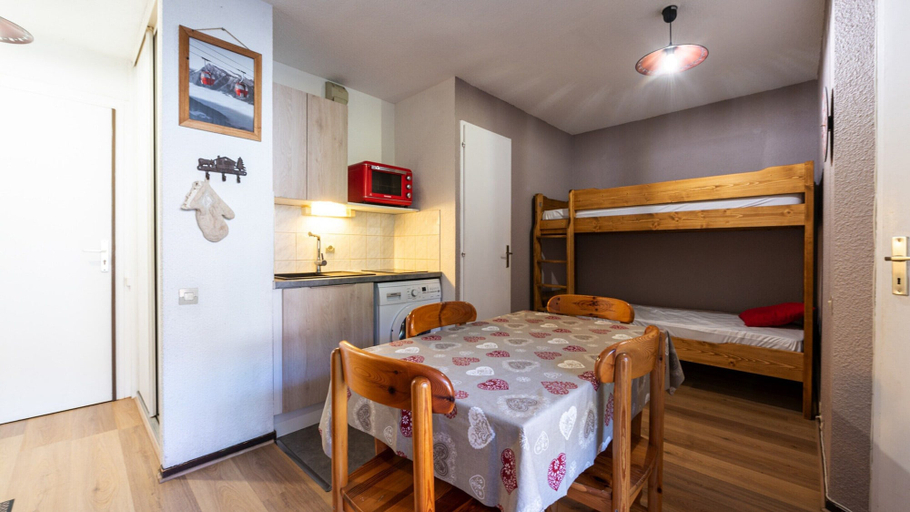 Primary image 1, Apartment in Morillon at Ski Slope, Haute-Savoie